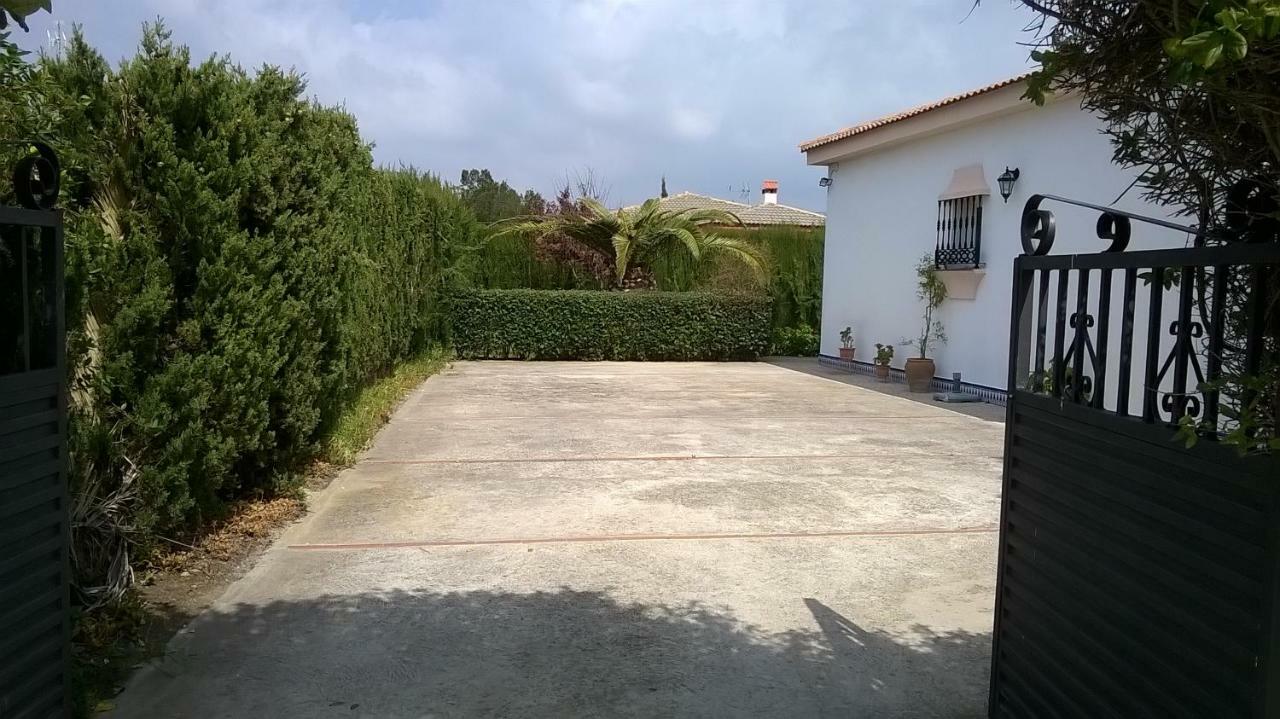 Chalet En Hozanejos Chiclana de la Frontera Eksteriør billede